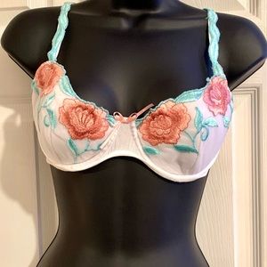 Vine Embroidered White Bra